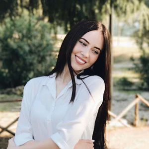 Meet your Posher, Liza